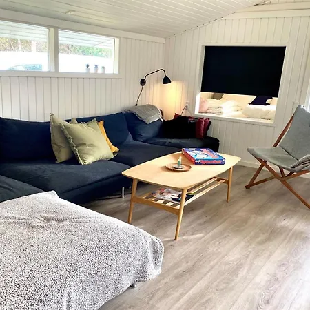 Aldina - 1-6km From The Sea By Interhome 펜션 *